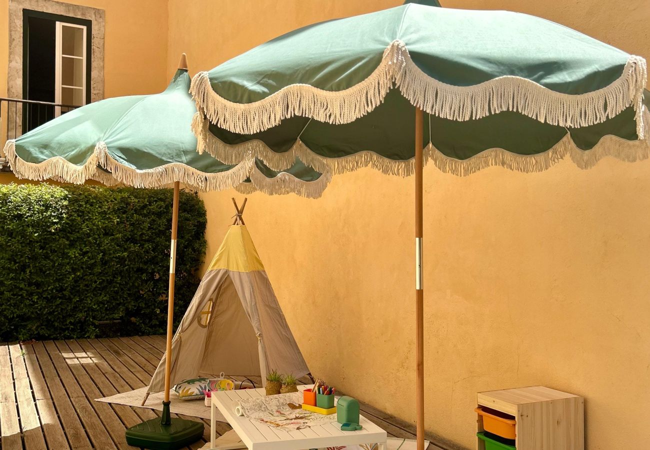Apartment in Lisbon - Laranjeiras - 1 Bedroom Apartment Executive