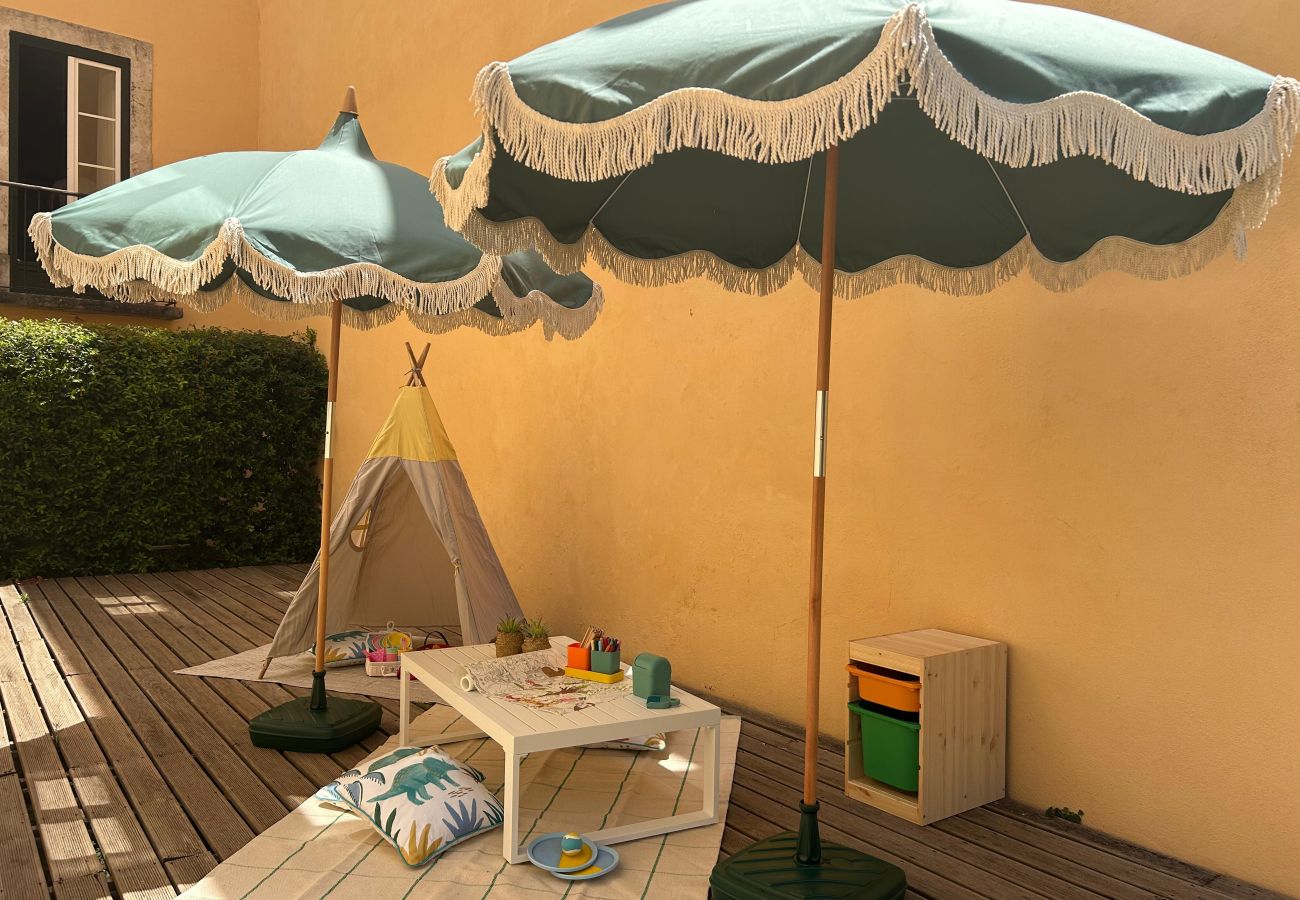 Apartment in Lisbon - Laranjeiras - 1 Bedroom Apartment Executive